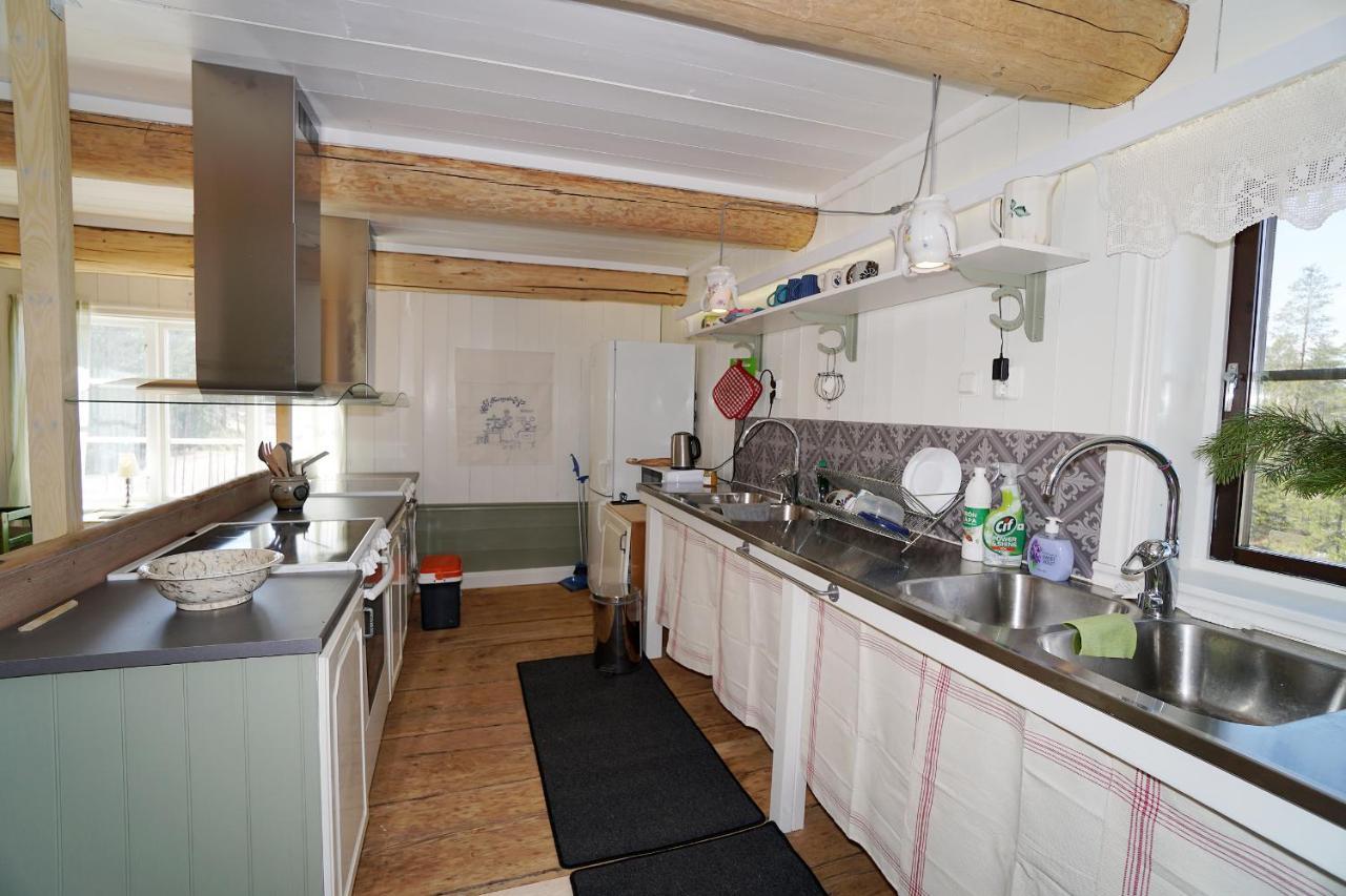 Mittjas Vallen Timber Lodge & Cabins Edsbyn エクステリア 写真