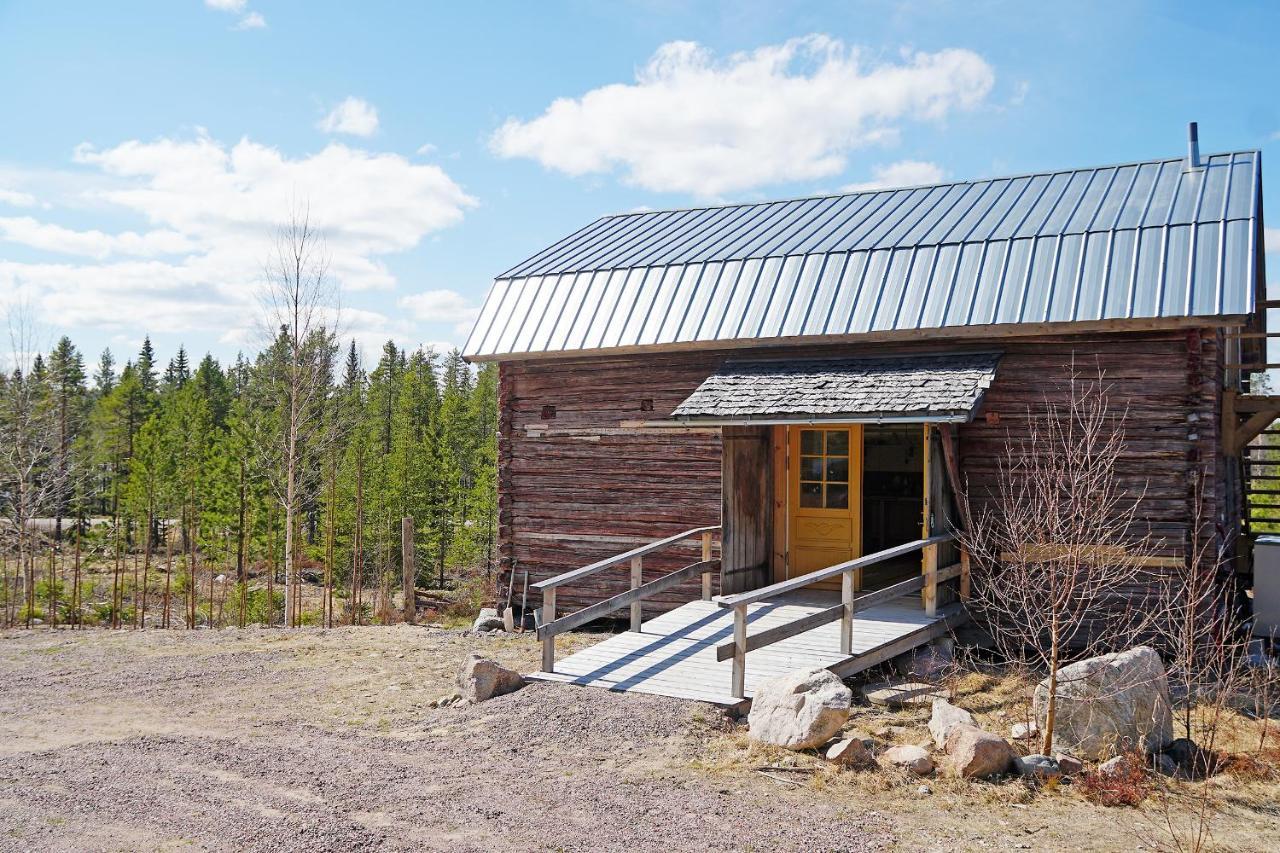 Mittjas Vallen Timber Lodge & Cabins Edsbyn エクステリア 写真